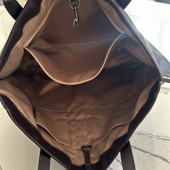 Coach Vintage Leather Tote From 2014 Deep Plum. - Picture 5 of 12